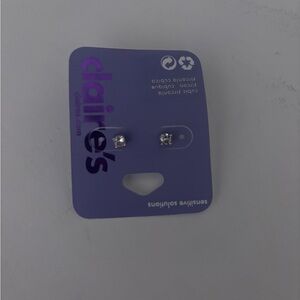 3/20$ Claire's Silver Stud Earrings